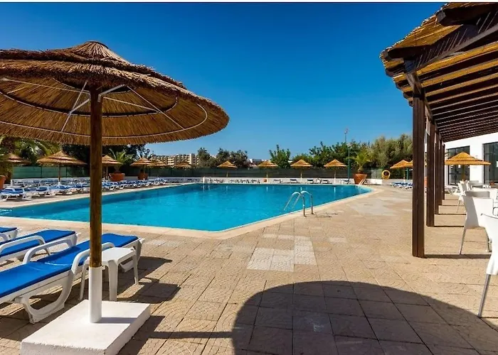 Spot Com Piscinas Exteriores E Interior! Διαμέρισμα Αλμπουφέιρα