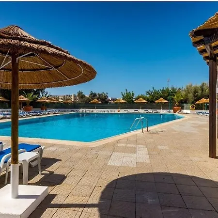 Spot Com Piscinas Exteriores E Interior! アパート アルブフェイラ