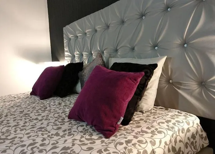 Apartment Spot Com Piscinas Exteriores E Interior!