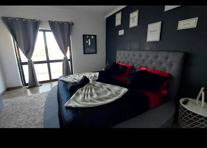 Apartment Spot Com Piscinas Exteriores E Interior!