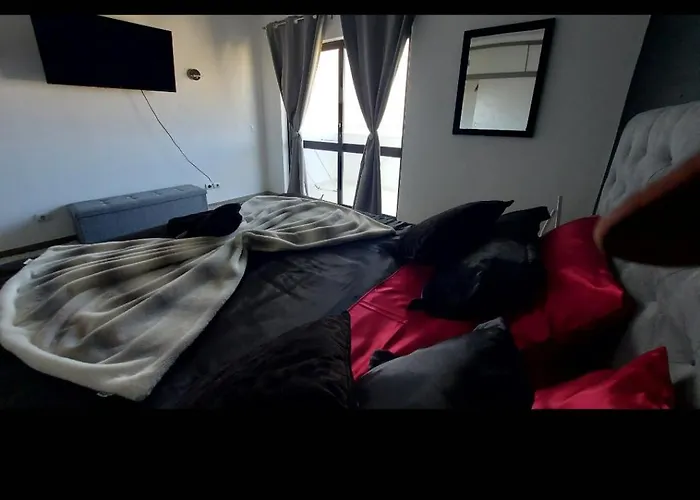 Spot Com Piscinas Exteriores E Interior! Apartment *