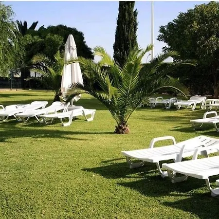 Appartamento Spot Com Piscinas Exteriores E Interior! *