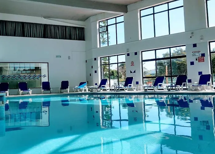 Spot Com Piscinas Exteriores E Interior! Appartement