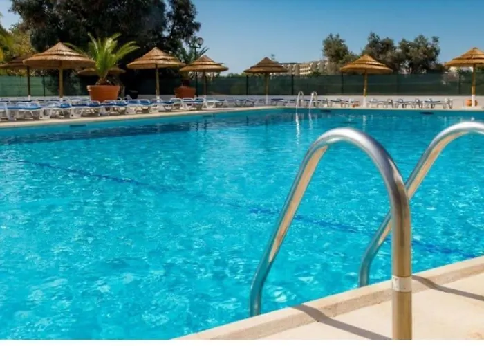 Spot Com Piscinas Exteriores E Interior! Appartement